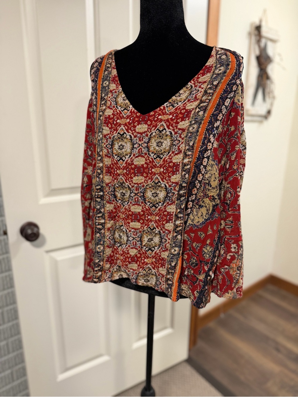 Angie Cold Shoulder Boho Blouse Women’s Small Red Paisley Bohemian Top